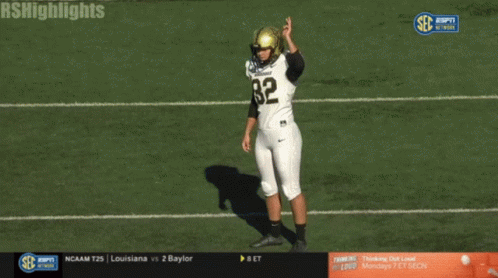 Luisiana Vs. Baylor Kickoff GIF