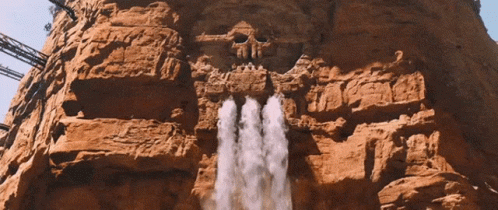 Mad Max Fury Road Thirsty People Rushed To Get Fresh Water GIF