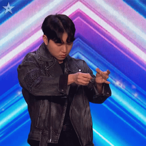 Magician Junwoon Card Trick GIF