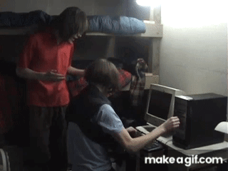 Make a Gif.com at Bottom of Screen