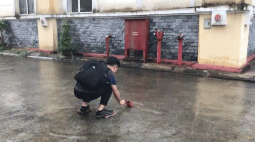 Making Ways To Escape Flooded Water GIF
