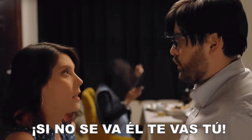 Man and Woman Si No Se Va El Te Vas Tu