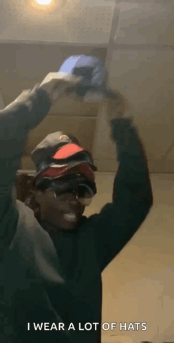 Man Hats Sunglasses Saying I Wear Lot Hats