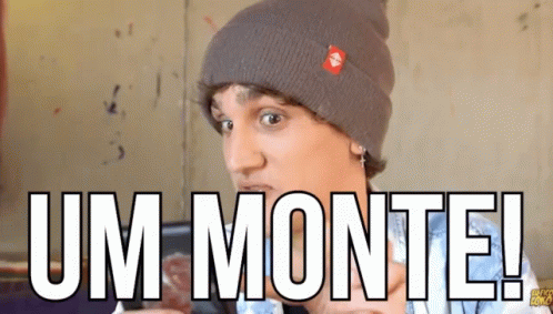 Man in Beanie Saying Um Monte