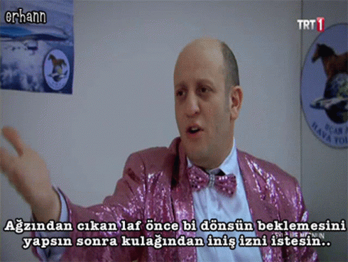 Man in Black Says Bunu Bir Daha Sorma Mecnun