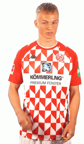 Man In Red And White Shirt Saying Kommerling Premium Fenster GIF