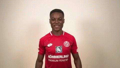 Man in Red Shirt Kommerling Premium Fenster