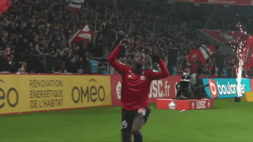 Man In Red Shirt Running At Losc.fr Banner GIF
