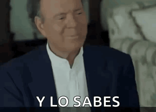 Man in Suit Funny Face Y Lo Sabes