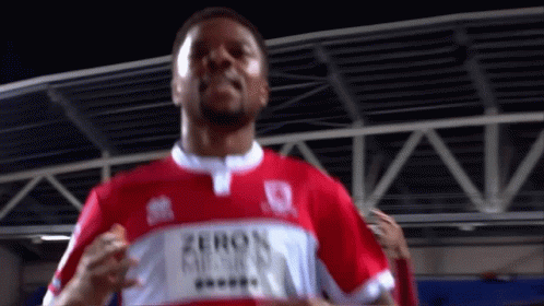 Man In Yellow Jersey Number 19 GIF