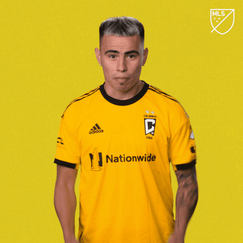 Man In Yellow Jersey Vamos GIF