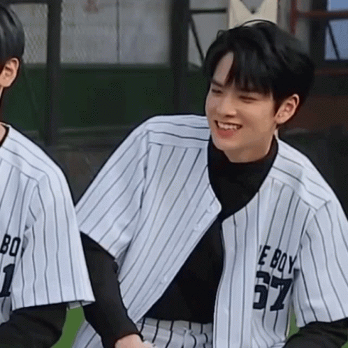 Man Laughing Korean Guy GIF