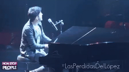 Man Playing Piano in Front of Microphone #lasperdidasdellopez