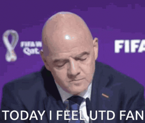 Man Suit Says I Feel Utd Fan Purple