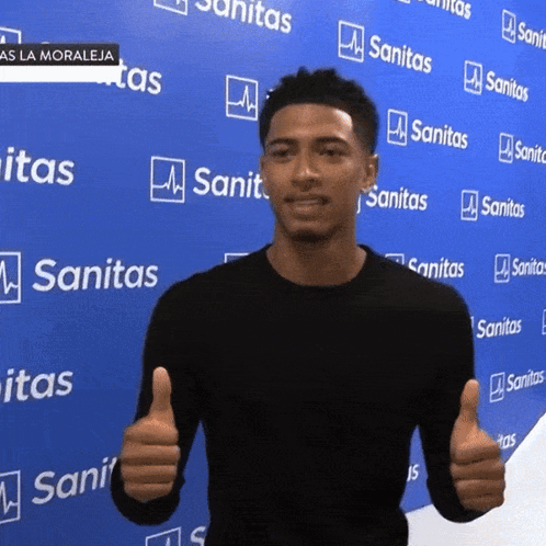 Man Thumbs Up Sanitas
