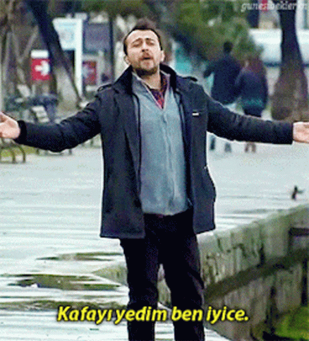 Man With Arms Outstretched kafayi yedim ben iyice