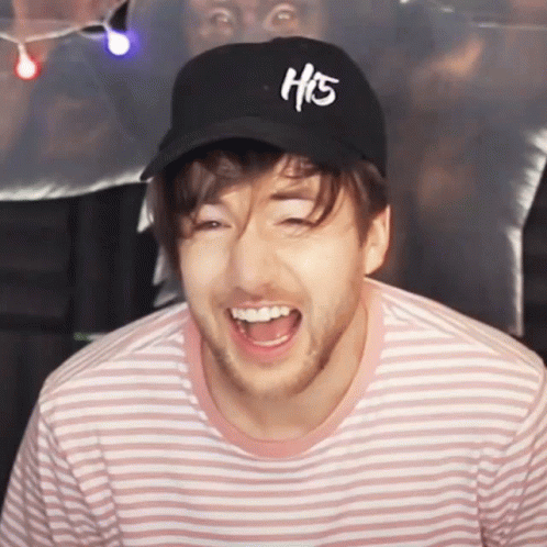 Man With Hat Saying H15 GIF