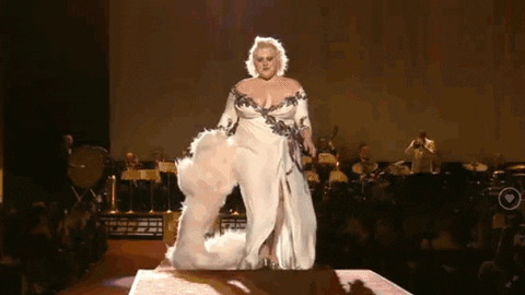 Marc Jacobs Plus-sized Model GIF