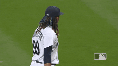 Mariners Player Hype The Crowd GIF