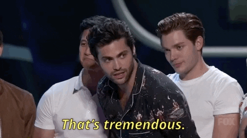 Matthew Daddario In Teen Choice Awards GIF