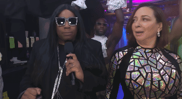 Maya Rudolph Scores GIF