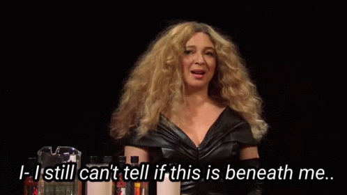 Maya Rudolph Shaking Her Heads GIF