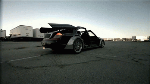Maybach Exelero Engine Flaming Tail Pipe GIF
