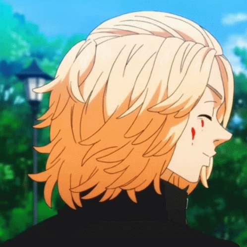 Mikey Manjiro Sano Smiling While Bleeding GIF