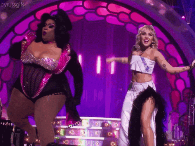 Miley Cyrus With Backup Dancers GIF