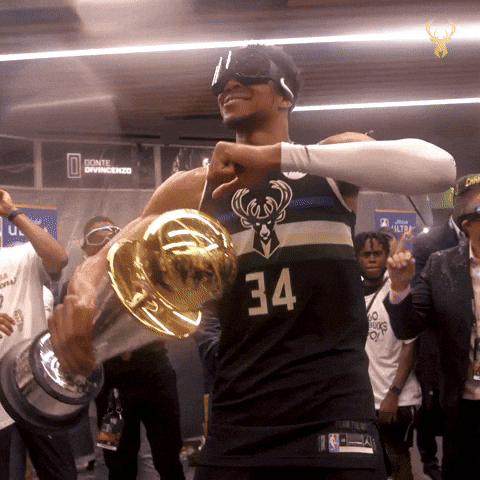 Milwaukee Bucks Giannis Antetokounmpo Dabbing GIF