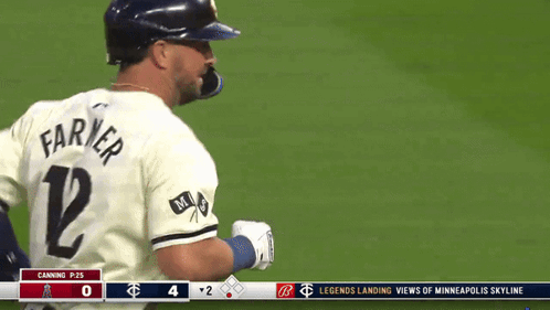 Minneapolis Skyline Vs San Diego Padres GIF