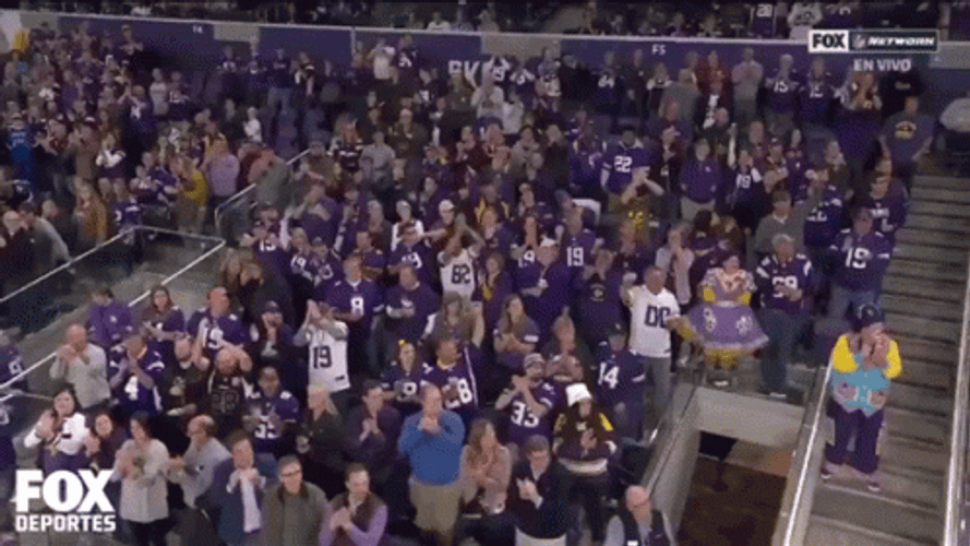 Minnesota Vikings Fans Clapping GIF