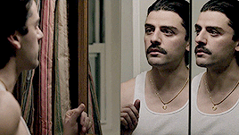 Oscar Isaac Mirror GIF