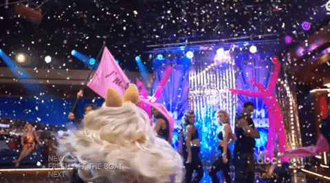 Miss Piggy Performing On Stage GIF