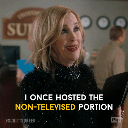 Moira Rose Award GIF