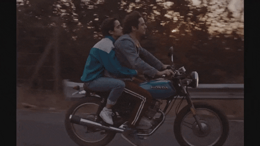 Moto Moto Too Late To Die Young Couple GIF