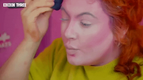Mua Applies Pink Foundation On Face GIF