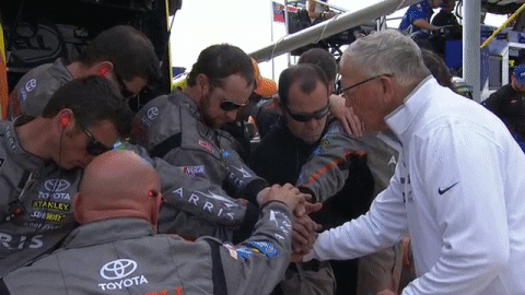 Nascar Car Racing Atlanta Motor Speedway Huddle GIF