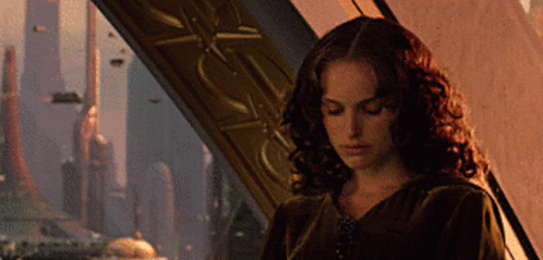 Padme Amidala Scene Natalie Portman GIF