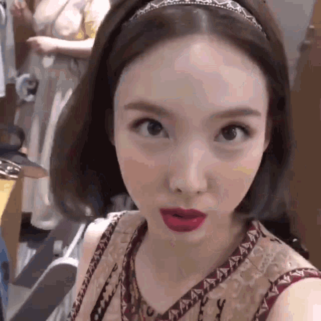 Nayloist Nayeon Hot Feeling Herself Gif GIF