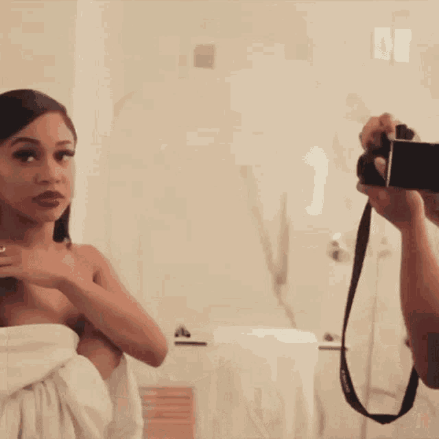 Nellalaw Saweetie Gif GIF