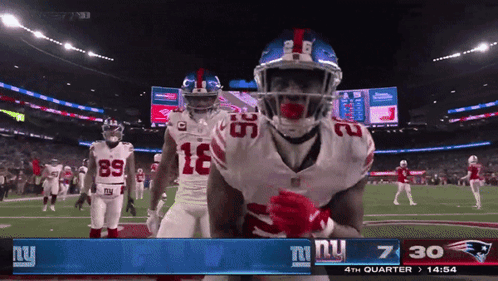 New York Giants Playing Patriots in Fourth Quarter