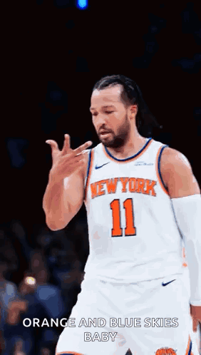 New York Knicks Player Thumbs Up GIF
