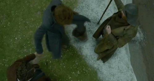 Newt Scamander Teleporting GIF