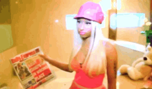 Nicki Stefaknee Gif GIF
