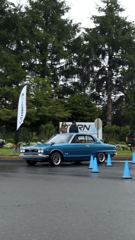 Nissan Skyline R34 270 Bayside Blue Crossing Street GIF
