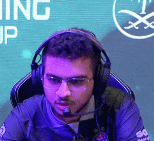 Falcon Member Not Like This Game Play GIF