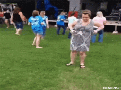 Old Lady Dancing 498 X 371 Gif GIF