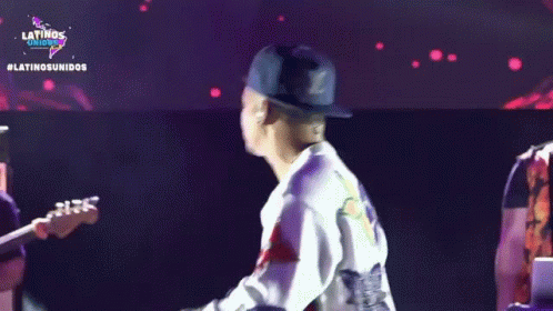 Ozuna Live Concert GIF