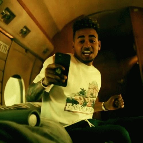 Ozuna Vibing While Raiding GIF